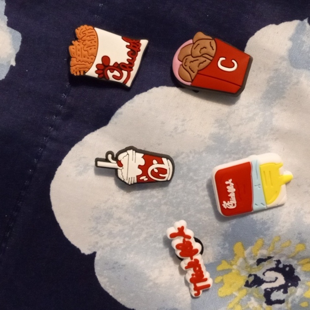 croc charms